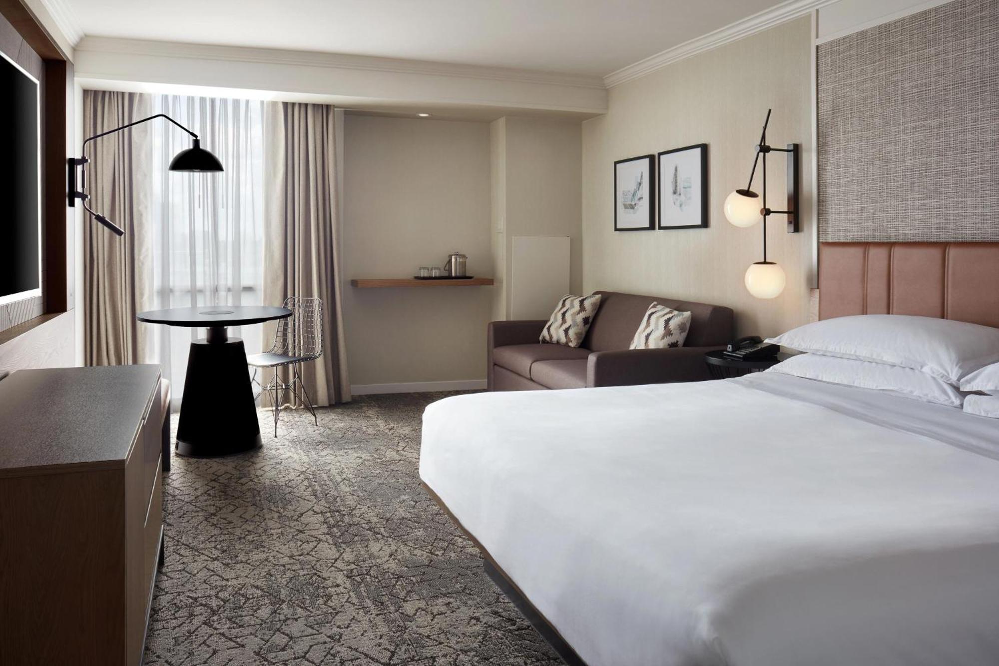 Sheraton Parkway Toronto North Hotel & Suites Richmond Hill Exterior photo